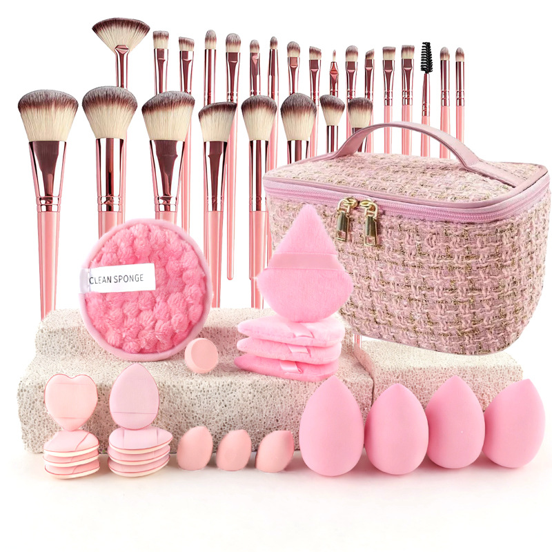 Conjunto de Pincéis de Maquiag - Travel Accessories Kit avaliação e preço