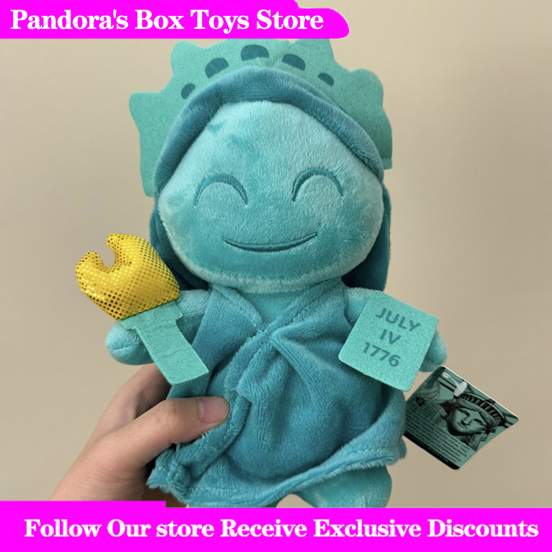 Boneco de Pelúcia Estátua da L - Travel Accessories New York avaliação e preço